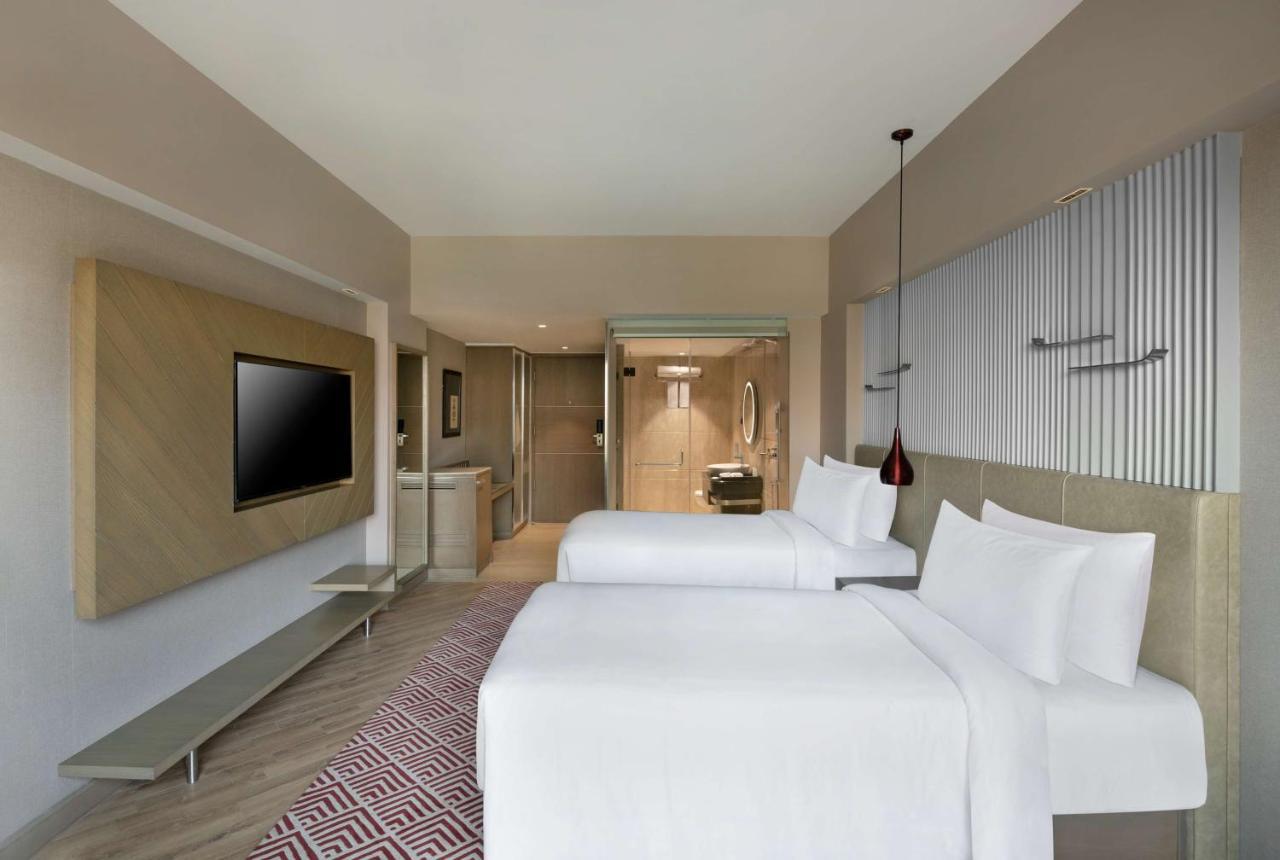 Radisson Hotel Sector 29 Gurugram Gurgaon Zewnętrze zdjęcie