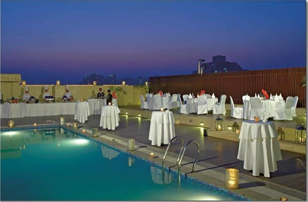 Radisson Hotel Sector 29 Gurugram Gurgaon Zewnętrze zdjęcie